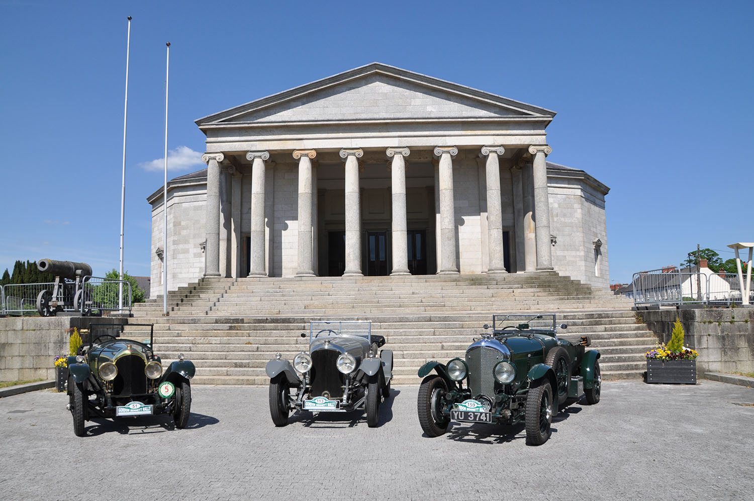 Home IRISH VETERAN & VINTAGE CAR CLUB